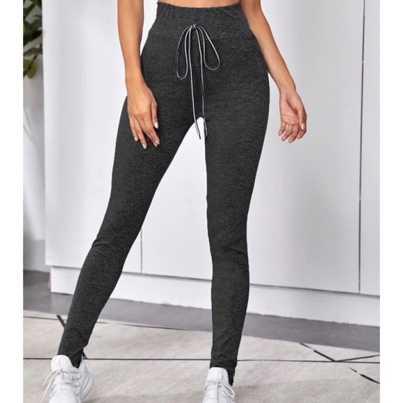 🆕 SHEIN high rise drawstring waist charcoal gray leggings medium - Picture 1 of 12